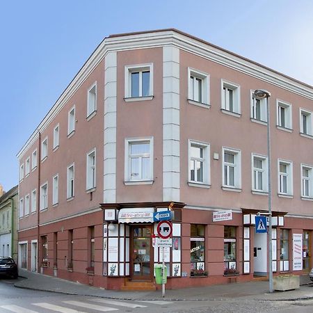 Hotel Zur Sonne Korneuburg Εξωτερικό φωτογραφία
